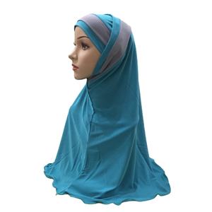 Readh enviará una bufanda Hijab de dos piezas para mujer con sombreros Hijab Underscarf - Product Image 1
