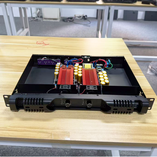 SIVG 1U Audio Amplifier: Dual-Channel 1300W Professional Digital Power Amplifier Ideal for Conference Rooms and Outdoor Stages