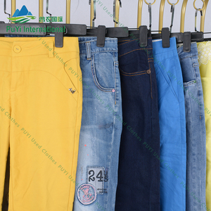 <strong>Uk</strong> Cropped Three Quarters Sweatpants Used Clothes Bales Baggy Pants Vip Bails Second Hand Clothes - Product Image 3