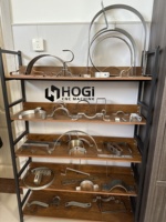 Machine à plier le fer plat HOGI entièrement automatique et intégrée : alimentation, redressage, poinçonnage, pliage, découpe