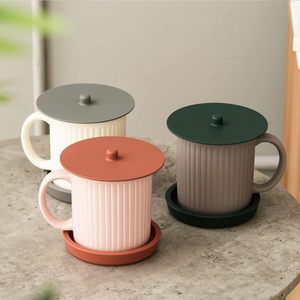 ฝาปิดถ้วยชาและกาแฟทำจากซิลิโคนสีสันสดใสขนาด4นิ้ว - Product Image 5