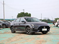 Berline MG5 1.5L CVT | Voiture à essence bon marché pour adultes | 5 mini voitures d'occasion à vitesse rapide, moteur DVVT 180 Dubaï