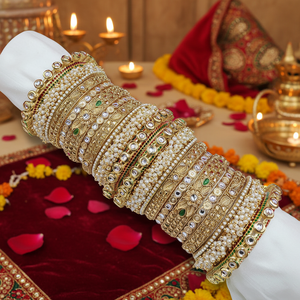 Ensemble de bracelets styliste Glam Finish Kundan Meenakari et perles Bijoux élégants en plaqué or pour mariages et occasions festives - Product Image 3