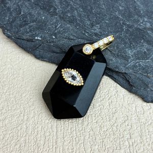 Collier pendentif en or 18 carats avec pierres naturelles : quartz rose, obsidienne, améthyste, œil de tigre, aventurine verte – Bijoux de fête en gros - Product Image 5