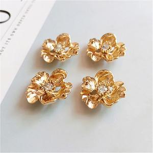 Botón <span class=keywords><strong>de</strong></span> Metal con Pedrería <span class=keywords><strong>de</strong></span> Flores en Color Dorado, Estilo Bohemio para Bodas, Novedad <span class=keywords><strong>de</strong></span> 2020 - Product Image 2