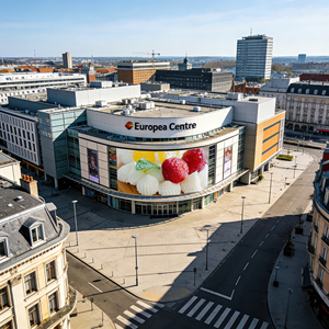 จอแสดงผลโฆษณากลางแจ้งแบบติดตั้งถาวร ความละเอียด 4K LED วิดีโอวอลล์ ความสว่างสูง อ่านได้แม้กลางแดด รุ่น SL6.6 มาตรฐานกันน้ำ IP66 ความถี่ 7680Hz 160 - Product Image 4