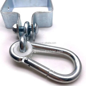 Cintres pivotants robustes M10 <span class=keywords><strong>crochet</strong></span> de collier plaqué zinc <span class=keywords><strong>carré</strong></span> avec mousqueton matériel de gréement mousqueton mousqueton <span class=keywords><strong>crochet</strong></span> de serrage oscillant - Product Image 4