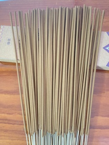 Incienso de Agarwood Puro Hecho a Mano al por Mayor, en Barra, Orgánico, Ecológico, de Larga Duración, para Aromaterapia, Yoga y Meditación - Product Image 1