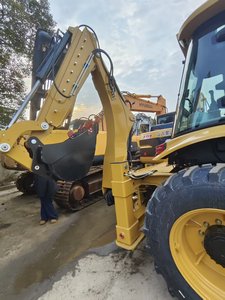 Machine de construction d'occasion en excellent état, chargeuse-pelleteuse sur pneus d'occasion CAT 428F, moteur, boîte de vitesses, pompe, moteur, origine Japon - Product Image 6
