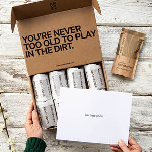 Il terreno di invasatura organico compresso <span class=keywords><strong>per</strong></span> <span class=keywords><strong>piante</strong></span> <span class=keywords><strong>da</strong></span> giardino le verdure si espande <span class=keywords><strong>per</strong></span> uso interno o esterno Mix Plantable derivato <span class=keywords><strong>da</strong></span> Natural - Product Image 5