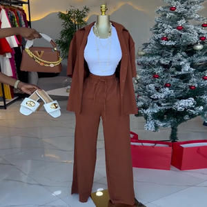 <span class=keywords><strong>Completo</strong></span> <span class=keywords><strong>Donna</strong></span> Primavera 2026 Stile Europeo-Americano: Top Senza Colletto a Maniche Corte Tinta Unita <span class=keywords><strong>e</strong></span> <span class=keywords><strong>Pantaloni</strong></span> Larghi con Lacci - Product Image 6