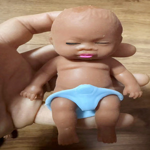 ตุ๊กตาบีบคลายเครียดแบบข้ามพรมแดน ของเล่นบีบคลายเครียดแบบคืนตัวช้า ลูกบอลทรายระบายอารมณ์ ลาล่า เลอ ของเล่นบีบคลายเครียด ตุ๊กตาสีดำ - Product Image 4