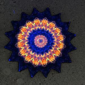 Écharpe de danse mystérieuse à 16 pointes, motif géométrique réactif aux UV, style fête, pour la danse du ventre et la danse étoile. - Product Image 3