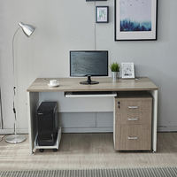 Bureau de travail en bois avec 3 tiroirs