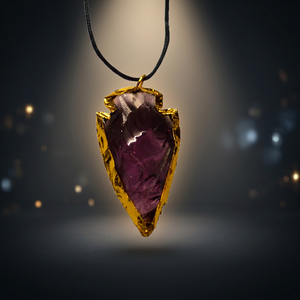 Pendentif en améthyste naturelle en forme de flèche, pierre précieuse violette de forme irrégulière, polie, plaquée or, pour la fabrication de colliers, avec propriétés curatives - Product Image 2