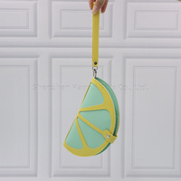 Porte-passeport créatif avec dragonne, portefeuille de voyage en forme d'orange, pochette pour documents de voyage