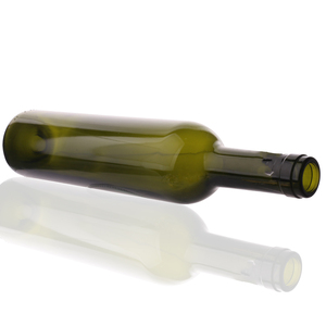 Botella <span class=keywords><strong>de</strong></span> Vidrio Cilíndrica Verde Oscuro <span class=keywords><strong>de</strong></span> 500 ml al por Mayor <span class=keywords><strong>para</strong></span> Agua, Vodka, Ron, <span class=keywords><strong>Vino</strong></span> y Licores, Botella <span class=keywords><strong>de</strong></span> Vidrio con Tapón <span class=keywords><strong>de</strong></span> Calidad - Product Image 5