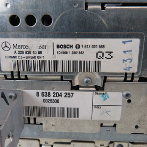 Tablero de navegación con reproductor de CD para Mercedes Clase S W220 usado A2208204089 (96264) - Product Image 4