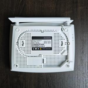 ดูอัลแบนด์ AC1200 WiFi5 XPON ONT 1×GE + 3×ฟาสต์อีเธอร์เน็ต + ช่องเก็บข้อมูล USB คู่ + ช่องเสียง VOIP POTS รองรับ GPON EPON FTTH อัตโนมัติ - Product Image 1
