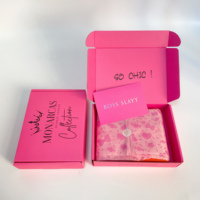 Boîtes d'expédition personnalisées rose vif, logo imprimé à l'intérieur et à l'extérieur, boîte d'expédition en carton ondulé pour vêtements et cosmétiques