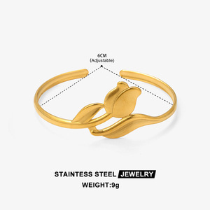 New Arrival 18K Gold Plated Statement Flower Bracelets Stainless Steel Chunky Flower Cuff <b>Bangle</b> for Women - Product Image 3