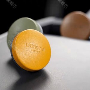 น้ำหอมปรับอากาศในรถยนต์ Xiang Xun หนังแท้ กลิ่นหอมติดทนนาน หรูหรา กลิ่นอโรมาเธอราพี ใช้งานได้นาน 120-180 วัน - Product Image 2