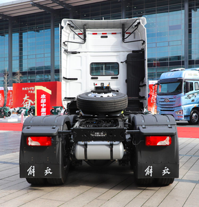 Camion tracteur FAW d'occasion, prix usine, modèle J7, 351-450 CV, diesel, transmission manuelle, Euro 3, transmission rapide, suspension pneumatique, conduite à gauche - Product Image 1