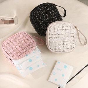 Bolsa de Maquillaje Portátil de Lujo Ligero, Exquisita Bolsa Pequeña a Cuadros, Impermeable y Resistente a la Suciedad, Venta al por Mayor - Product Image 2