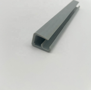 Profilé d'extrusion en PVC en forme de U, matériau plastique durable et écologique, pour les fenêtres extérieures des bâtiments, les réfrigérateurs, les hôpitaux, moderne - Product Image 2