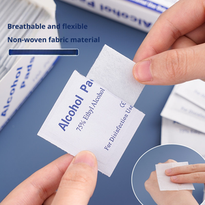 Vente en gros de 100 pièces/boîte de lingettes désinfectantes à 75% d'alcool éthylique, emballées individuellement, lingettes stériles à l'alcool pour usage hospitalier et domestique, OEM/ODM - Product Image 3