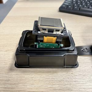 Vente en gros de nouvelles pièces détachées originales Roland Dx7 Tête d'impression pour imprimante Roland Re640 Rf640 Vs640 Dx7 Tête d'impression - Product Image 2