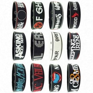 สายรัดข้อมือซิลิโคนกีฬาบาสเก็ตบอลยางแบบกว้างพร้อมบาร์โค้ดสำหรับขายส่ง - Product Image 4