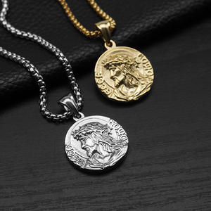 Винтажная греческая мифология портрет из нержавеющей стали ожерелье 18K позолоченный кулон водонепроницаемый выцветание уникальные украшения для мужчин - Product Image 1