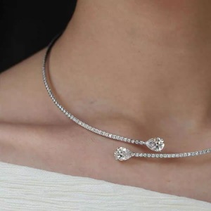 Collar Gargantilla Tipo Tenis para Mujer con Dos Diamantes de Laboratorio de Corte Brillante, Cadena Abierta para Clavícula en Oro Blanco de 18K, Certificado IGI, Lujo - Product Image 2
