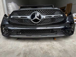 Ensamblaje de corte de nariz frontal facial original usado incluido con ventilador condensador de radiador para <span class=keywords><strong>Mercedes</strong></span> Benz <span class=keywords><strong>GLC</strong></span> W254 2024-2025 - Product Image 2