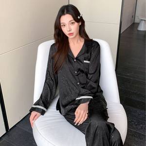 Conjunto de Pijama de Seda Helada para Mujer, Negro, Casual, para Descansar, con Cintura Elástica, Manga Larga, Cárdigan, Ropa de Dormir, Lujo Ligero, con Brillo y Estampado Animal - Product Image 1