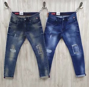 Nuovi Arrivi 2025 Jeans Strappati di Tendenza Primavera Estate Abbigliamento di Design Streetwear di Alta Qualità Jeans da Uomo in Denim - Product Image 1