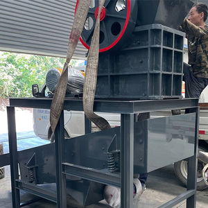 Nueva Trituradora de Mandíbulas Pequeña Automática 150x250 250x400 con Cinta Transportadora, Marca Zhengzhou Sinoma, Capacidad de 10-20tph, Trituradora de Piedra Móvil con Motor AC - Product Image 4