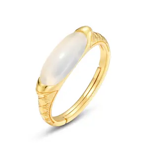 Anillo de plata chapado en oro de estilo antiguo Irregular de Jade blanco Natural liso plano ovalado largo