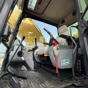รถขุดไฮดรอลิกแบบตีนตะขาบ Komatsu PC210 ขนาด 21 ตัน รถขุดมือสอง Komatsu ของแท้ รถขุดขนาดกลางสำหรับงานวิศวกรรม ขาย - Product Image 6