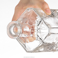 Bouteille personnalisée de 500 ml en verre torsadé pour vodka, whisky, brandy, gin, rhum, tequila, spiritueux, liqueur avec bouchon