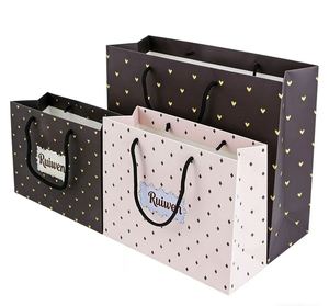 Sac fourre-tout personnalisé avec poignée pour cadeaux d'anniversaire et de mariage, sac en carton imprimé intégral avec poignée pour entreprises - Product Image 3