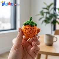 Amigurumi Fait Main en Crochet, Fruits Porte-Bonheur (Kaki, Ananas), Compagnon de Bureau avec Carte, pour Soutien Émotionnel et Cadeau de Bonne Chance