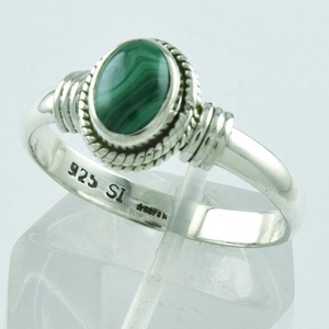 Anillo de Plata de Ley 925 hecho a mano con diseño de malaquita, anillo de la India con aspecto atractivo - Product Image 3