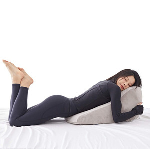 Oem bán buôn lớn lên Thiết kế khuôn mặt xuống nêm gối nhẹ nhàng nhung vải polyester gối kamasutra gối - Product Image 2