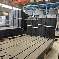 Fourches de chariot élévateur durables en acier inoxydable de haute qualité 1.37-1.82m noir avec 1 an de garantie pour tout chariot élévateur