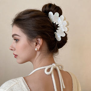 مشابك شعر نسائية جديدة من الأسيتات على شكل بتلات زهور، مشابك شعر معدنية أنيقة وملونة بشعار، إكسسوار شعر كبير الحجم للفتيات - Product Image 2