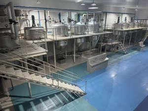 ニゲラ・サティバから製造されたボディスキンケア用植物抽出エッセンシャルオイルブラッククミンシードオイル純粋なブラックキャリアオイル - Product Image 5