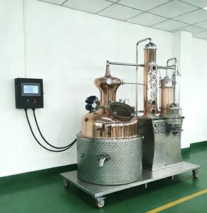 Equipo de Destilación de Ron, Ginebra, Brandy y Whisky, Bomba, Caja de Engranajes, Motor, 300L, Acero Inoxidable, Calentamiento Eléctrico a Vapor, para Mercado Internacional - Product Image 2