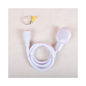 2023 nouvel an vente pas cher Silicone pommeau de douche pour animaux de compagnie essentiel chien toilettage nettoyage outil de bain pour une utilisation à la main caractéristique stocké - Product Image 2